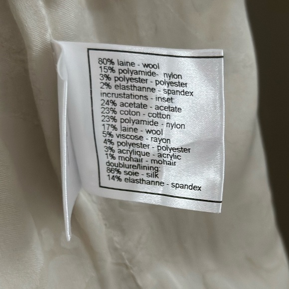 Authentic Chanel Sleeveless oatmeal wool fur trimmed dress size 40 - Picture 10 of 12